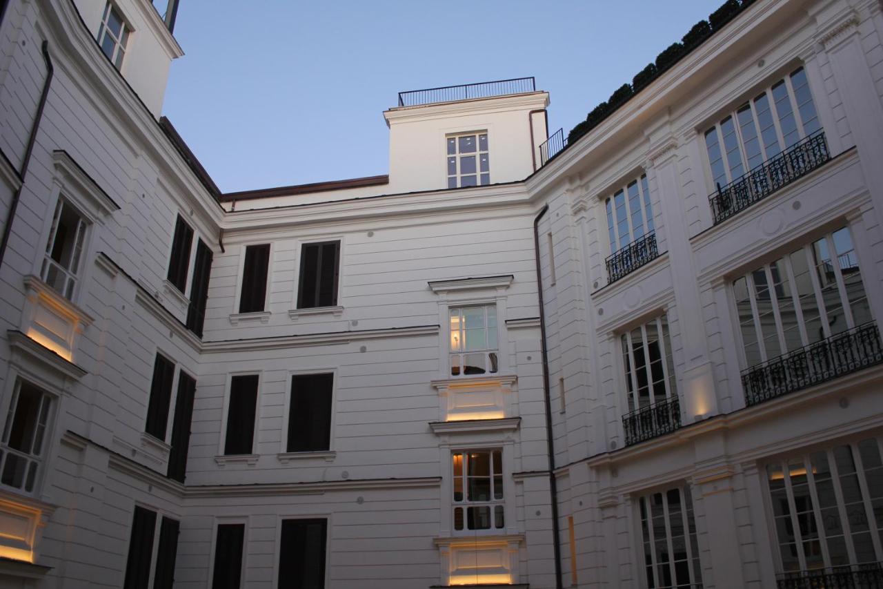 Fafgrandsuitenapoli Exterior foto